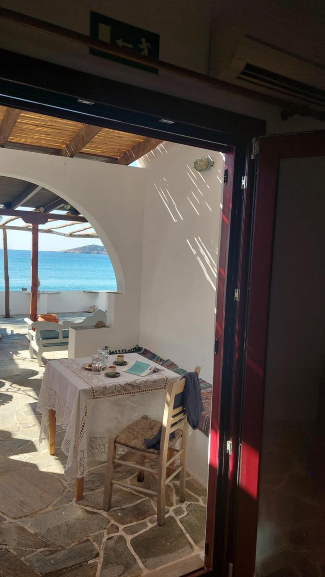 Styfilia Beachfront Apartments Platis Gialos  المظهر الخارجي الصورة